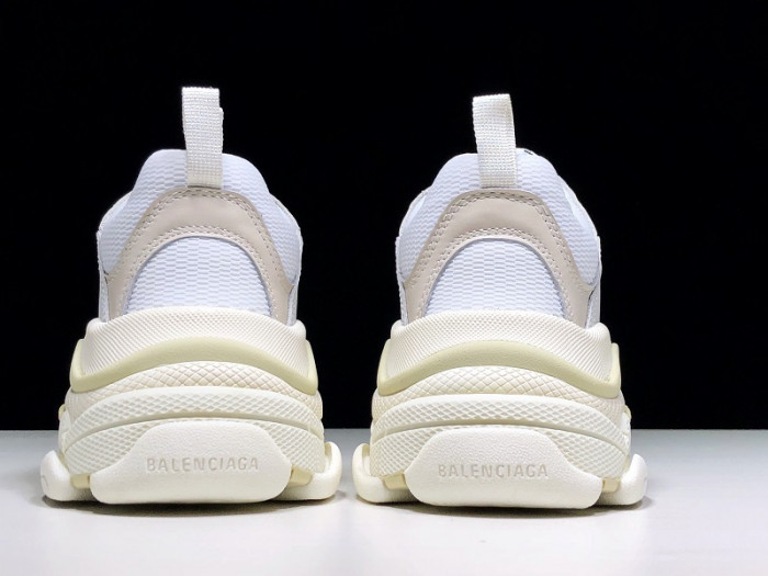 Onekick BLCG Triple S White (W) 524036-W09E1-9000