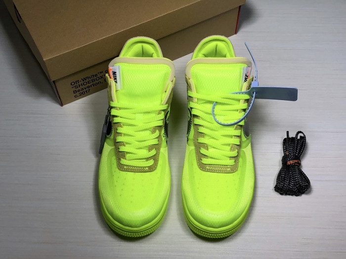 Onekick AIR FORCE 1 LOW OFF-WHITE VOLT AO4606-700