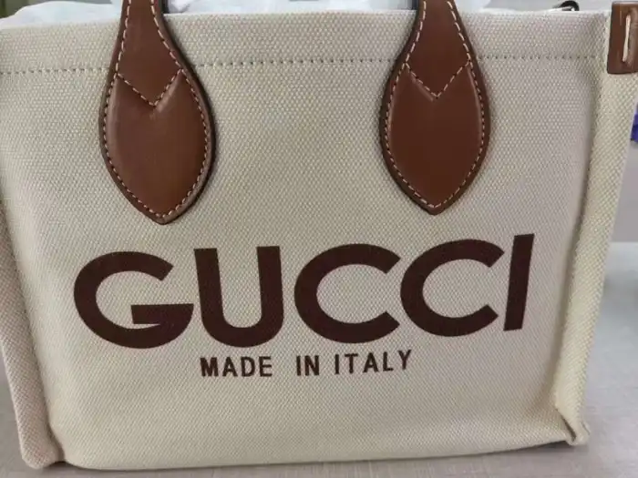 Gucci bag