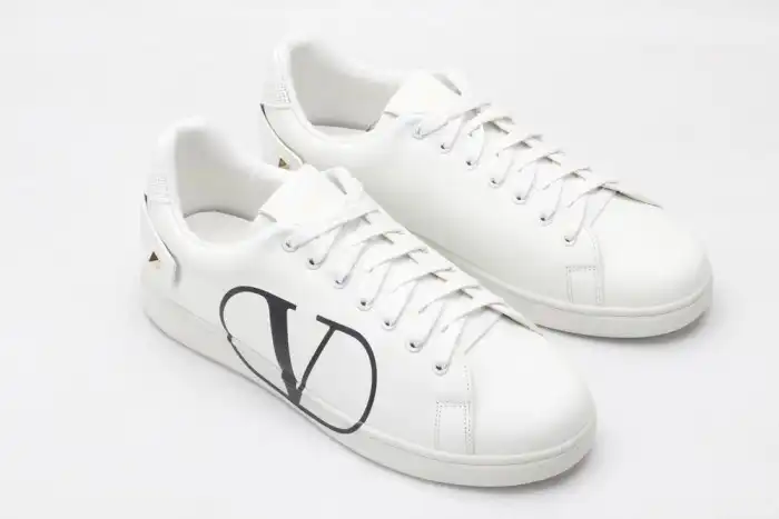 VALENTIN0 SNEAKER