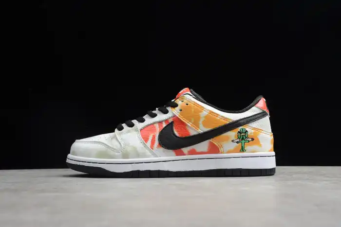 Onekick NIKE SB DUNK LOW RAYGUN TIE-DYE WHITE BQ6832-101