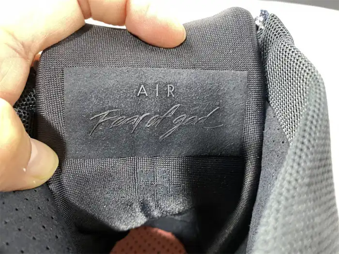 Rep NIKE AIR FEAR OF GOD 1 STRING OFFNOIR AR4237-903