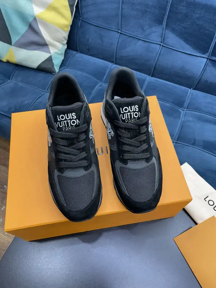 Loui Vuitto TRAINER SNEAKER