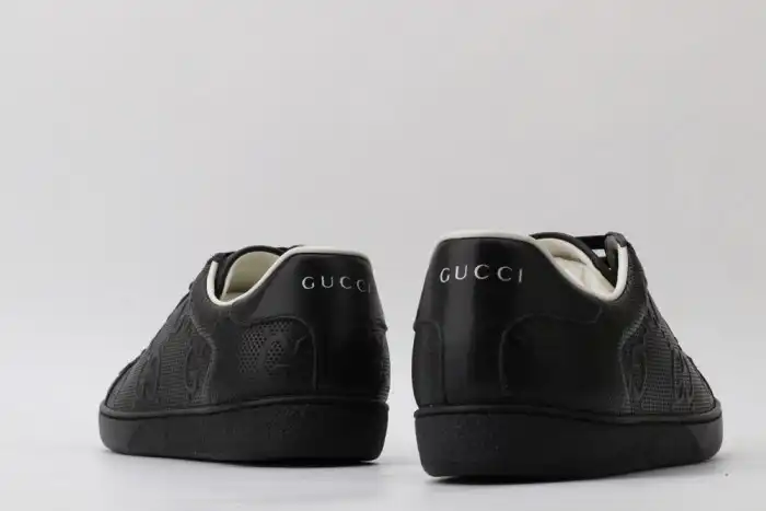 Rep GUCC LOW-TOP SNEAKER