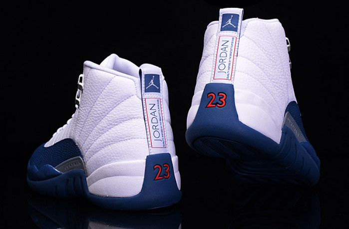 Air Jordan 12 Retro "French Blue" mens 130690-113