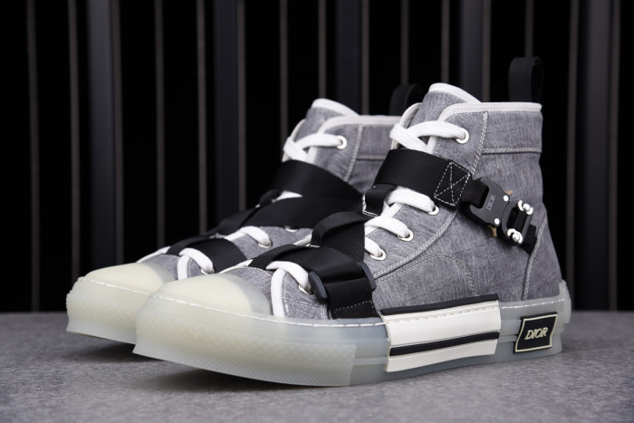 DR B23 OBLIQUE HIGH TOP SNEAKER