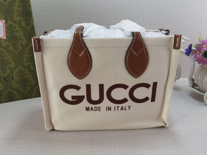 Onekick Gucci bag