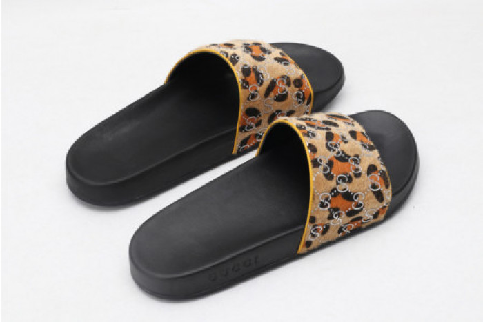 Onekick GUCC SLIPPERS LEOPARD PRINT