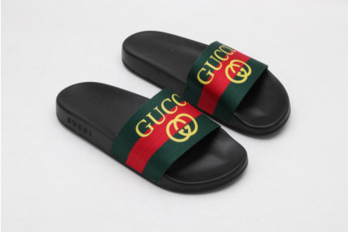 Onekick GUCC SLIPPERS