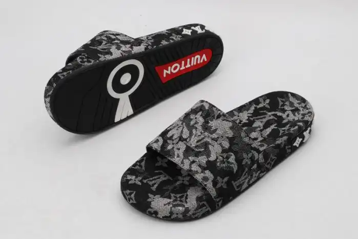 Rep Loui Vuitto SLIPPERS