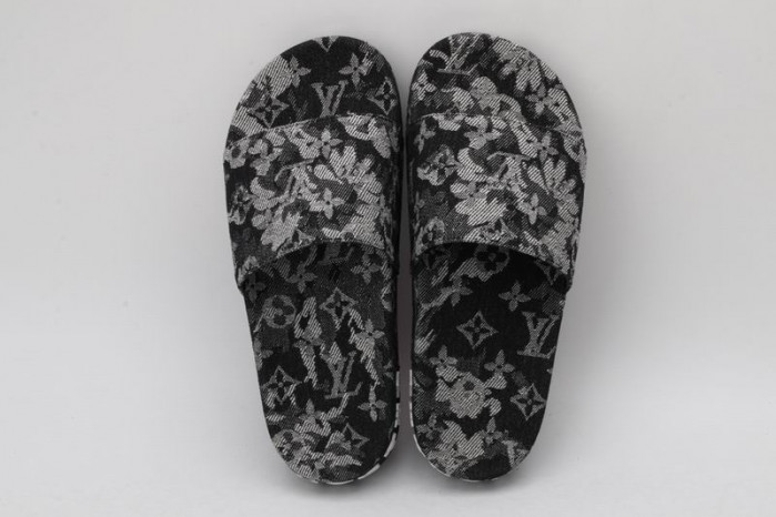 Loui Vuitto SLIPPERS