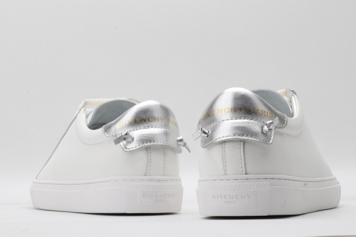 Onekick Givench LOW-TOP SNEAKER