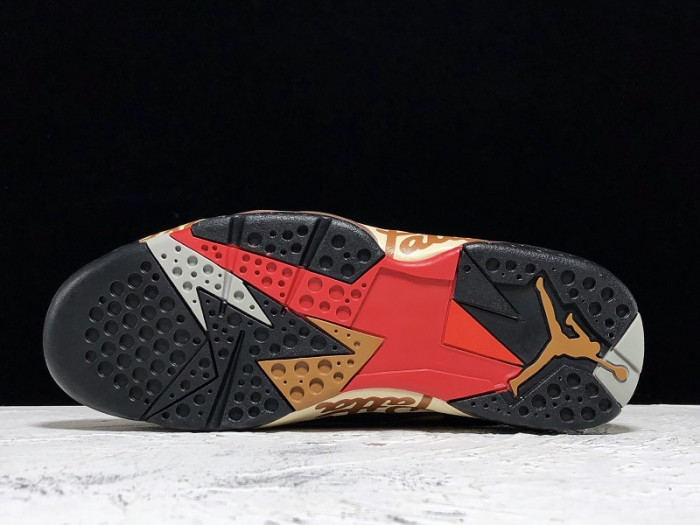 Patta x Air Jordan 7 SP "Shimmer" AT3375-200