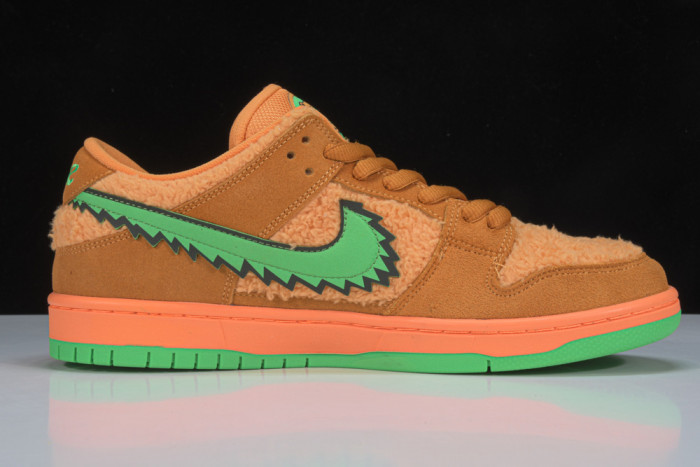 Grateful Dead x Nike SB Dunk Low Orange Bear CJ5378-800