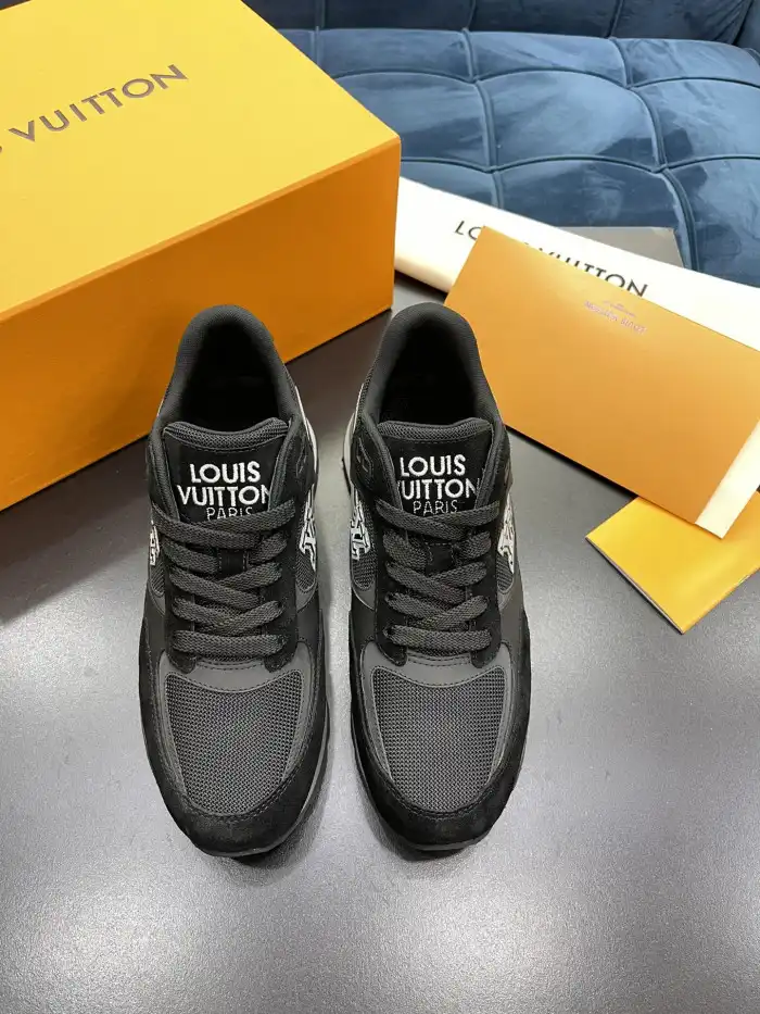 Loui Vuitto TRAINER SNEAKER