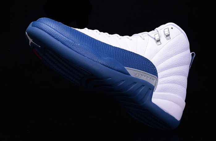 Air Jordan 12 Retro "French Blue" mens 130690-113