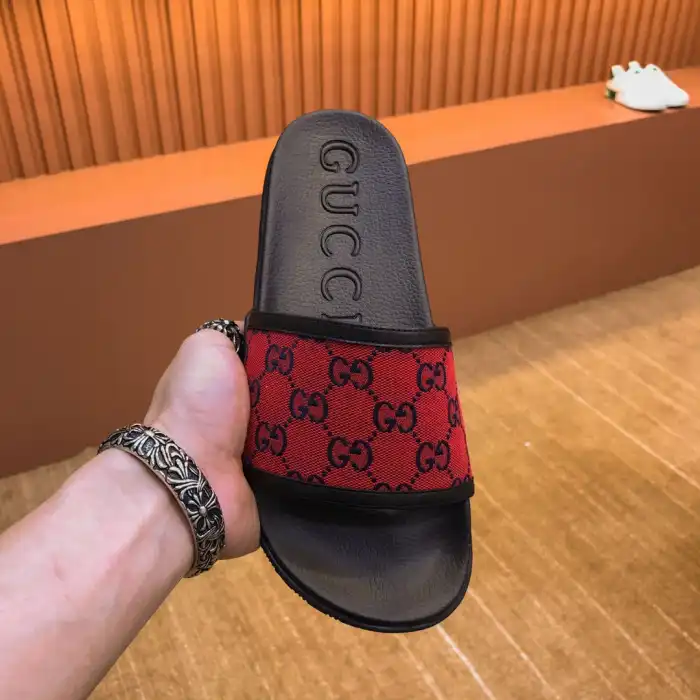 Cheap GUCC SLIPPERS