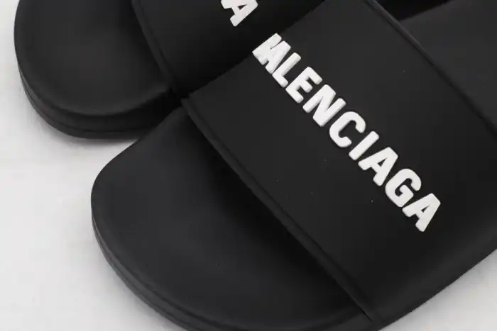 Rep BLCG SLIPPERS