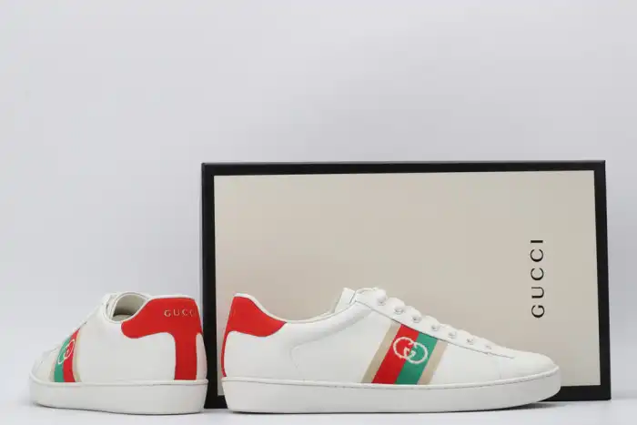 GUCC LOW-TOP SNEAKER