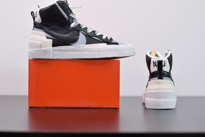 SACAI X NIKE BLAZER MID BLACK GREY BV0072-002