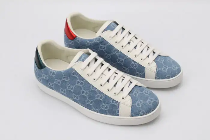 GUCC LOW-TOP SNEAKER