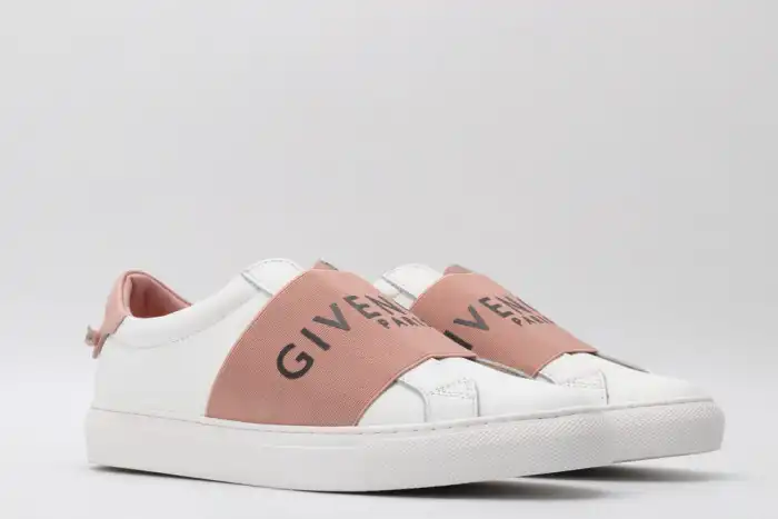 Rep Givench LOW-TOP SNEAKER