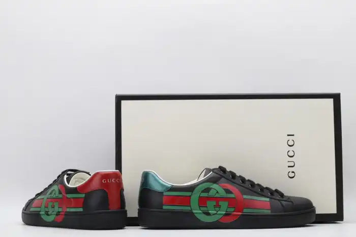 GUCC LOW-TOP SNEAKER