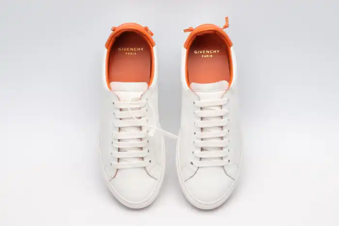 Givench LOW-TOP SNEAKER