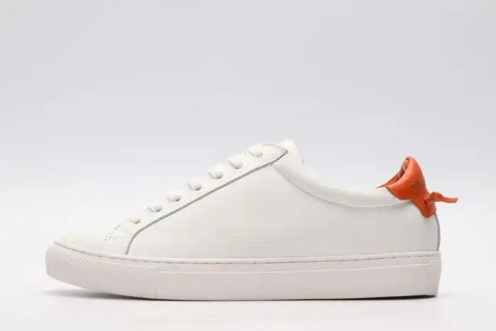 Givench LOW-TOP SNEAKER