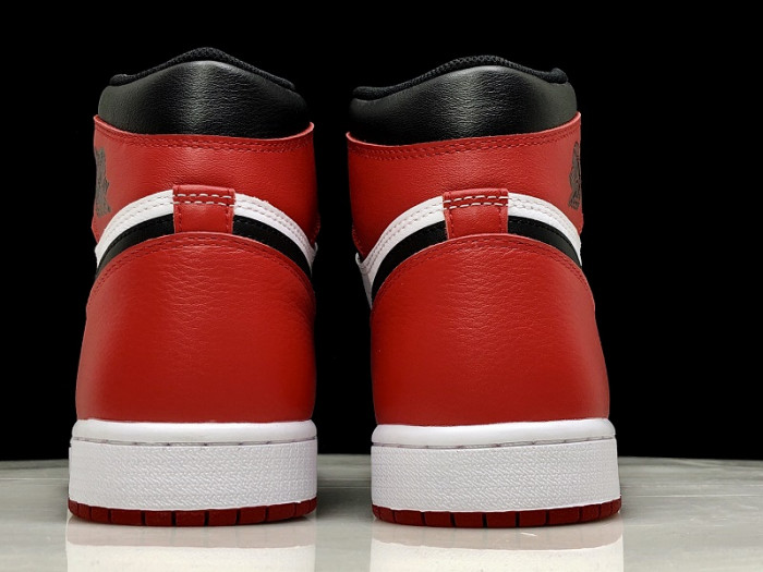 Onekick Air Jordan 1 Retro Black Toe 555088-125