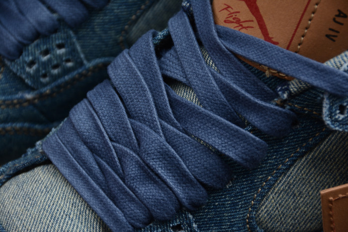 Levi's x Nike Air Jordan 4 Denim AO2571-401