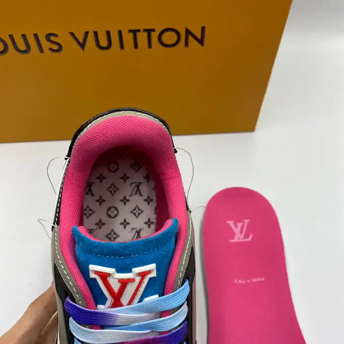 Loui Vuitto LV SNEAKER LOW