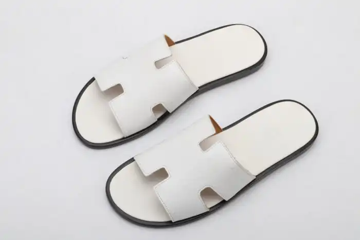 Onekick Herme Slippers