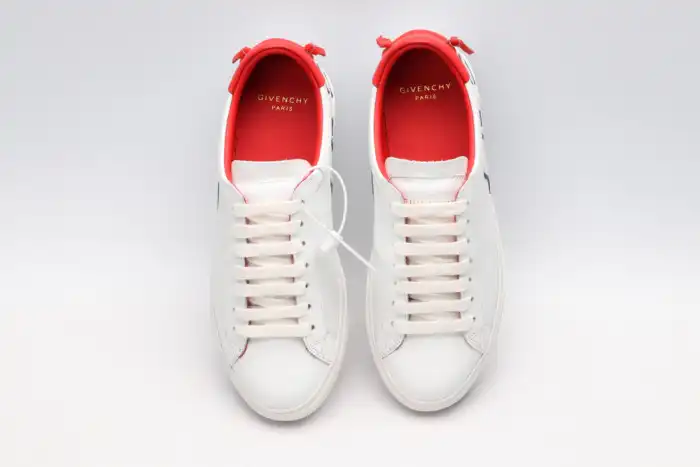 Givench LOW-TOP SNEAKER