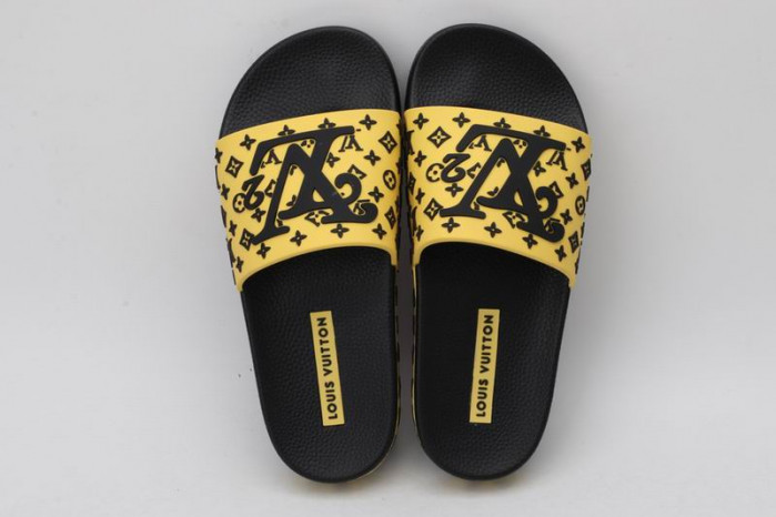 Onekick Loui Vuitto SLIPPERS