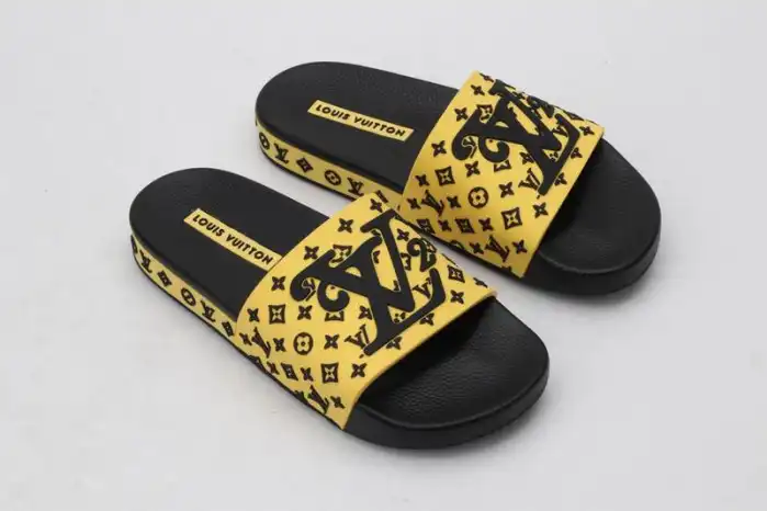 Rep Loui Vuitto SLIPPERS