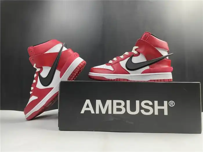 Rep NIKE SB DUNK HIGH AMBUSH RED CU7544-102