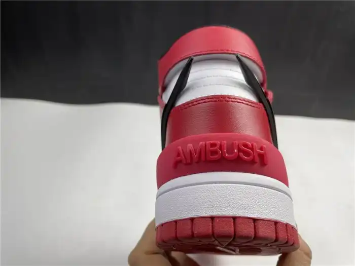 Rep NIKE SB DUNK HIGH AMBUSH RED CU7544-102