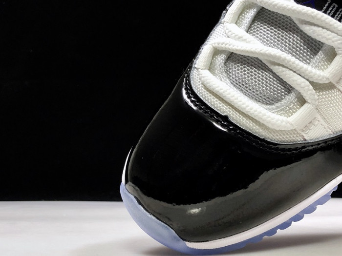 2018 Air Jordan 11 Retro "Concord" 378037-100