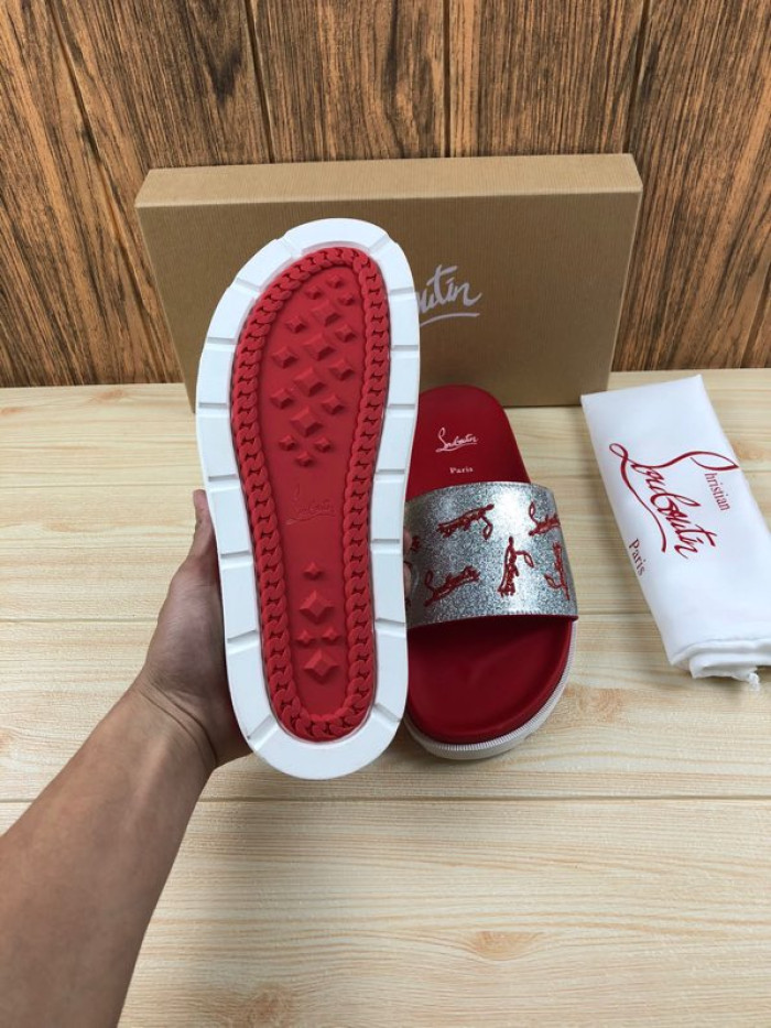 Onekick CHRISTIAN LOUBOUTIN SLIPPERS