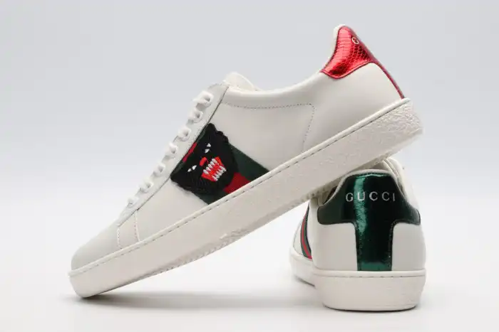 GUCC LOW-TOP SNEAKER