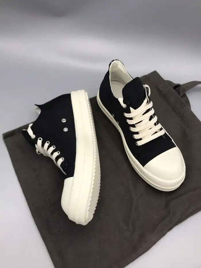 Rick Owen.s Sneaker