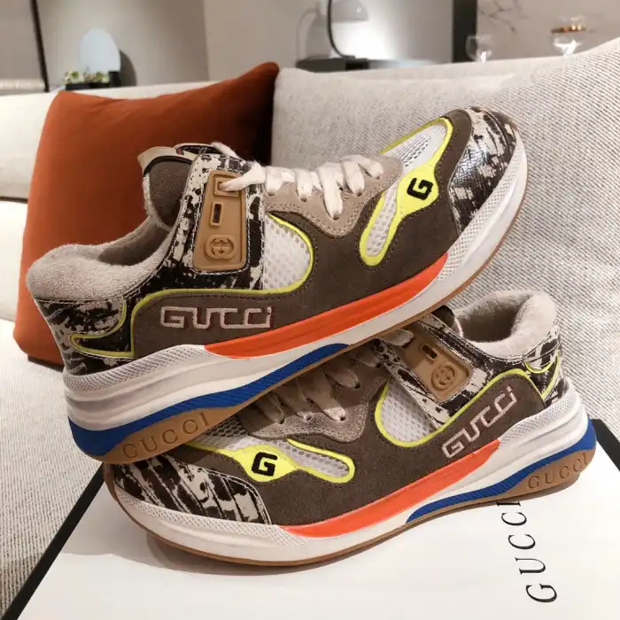 GUCC MID SNEAKER