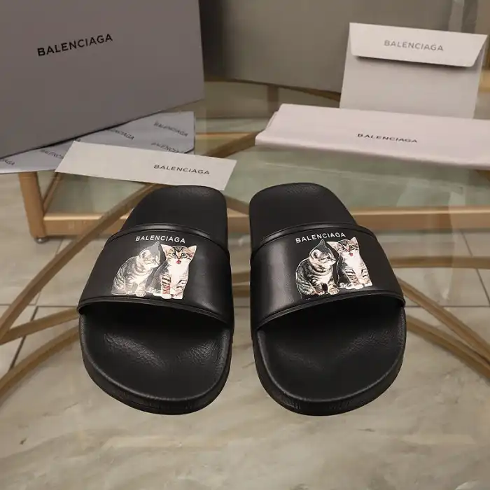 Rep BLCG SLIPPERS