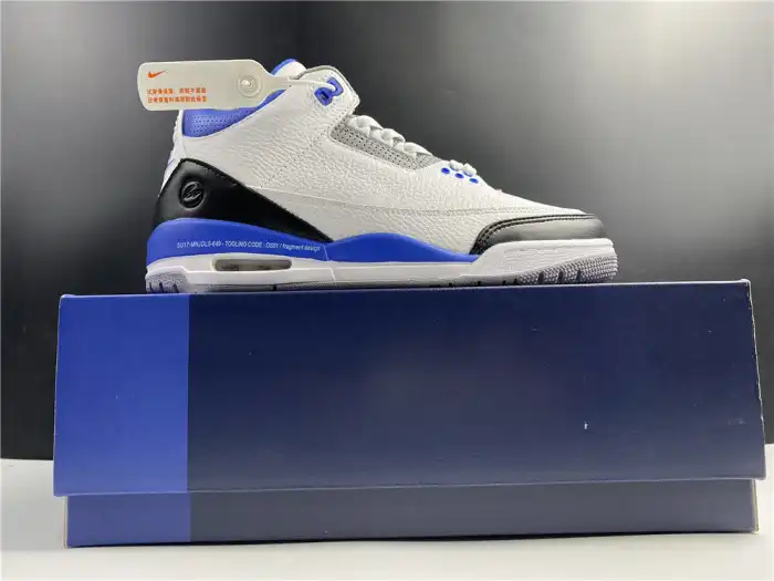 Air Jordan 3 Retro White Blue CT8532-040