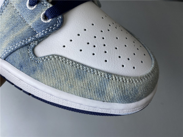 Air Jordan 1 Low Washed Denim CZ8455-100