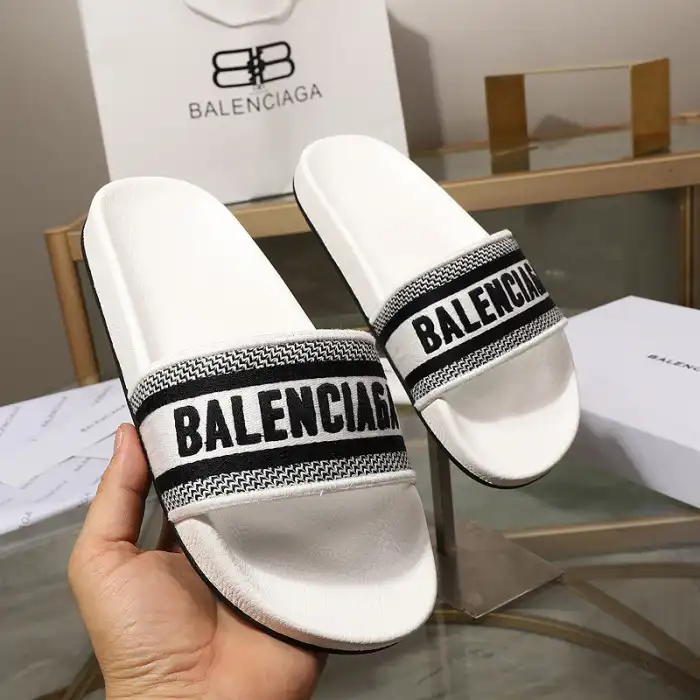 Rep BLCG SLIPPERS