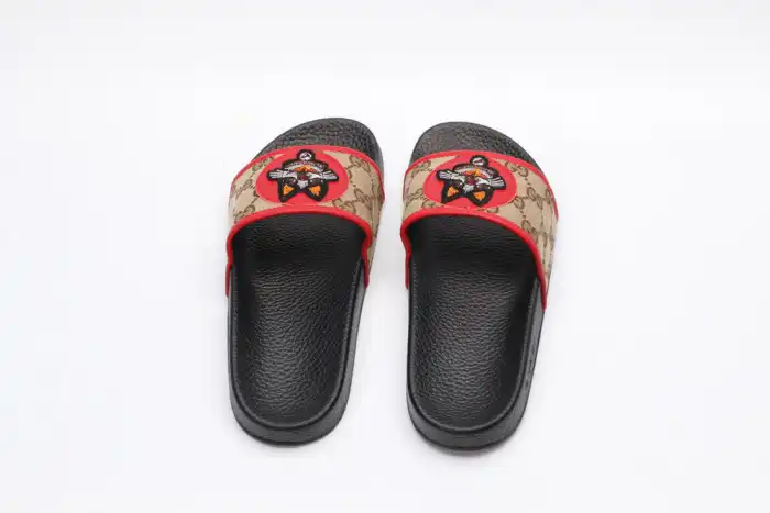 Rep Onekick GUCC SLIPPERS