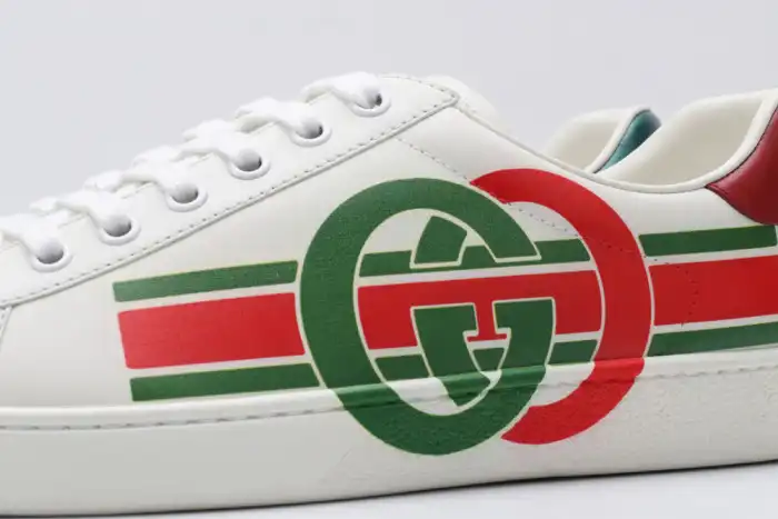 GUCC LOW-TOP SNEAKER