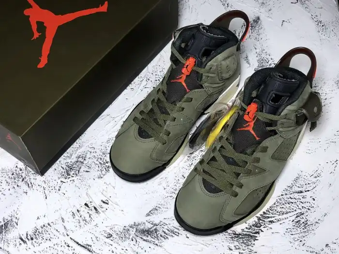 Travis Scott x Air Jordan 6 Medium Olive CN1084-200